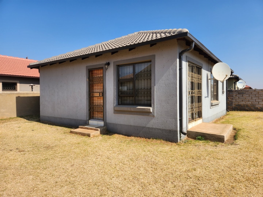 3 Bedroom Property for Sale in Ellaton North West